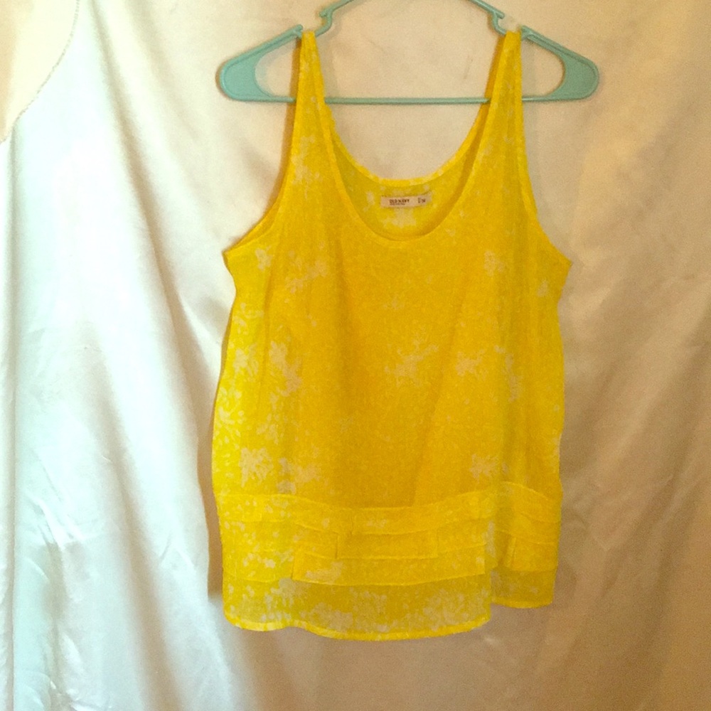 Old Navy Tank Top Size Med